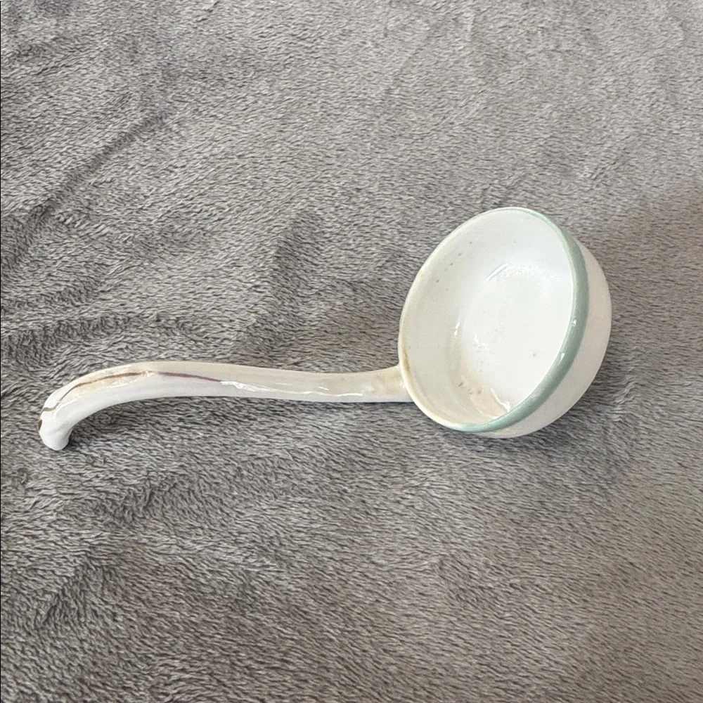 Antique Nippon Era‎ Hand-Painted Porcelain Ladle / Sauce Spoon c.1900–1920 Roses
